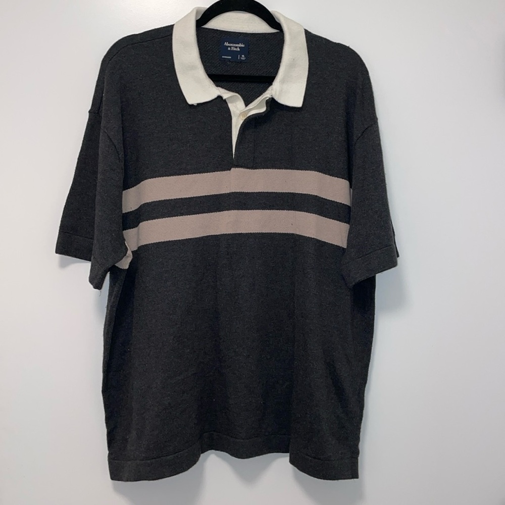 Abercrombie & Fitch Men’s Knit Gray and Cream Polo Shirt